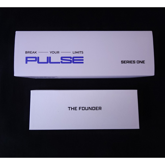 Pulse Series One Gunmetal Founder Edition Set Fitness Activity Tracker by Makina - Picture 2 of 12